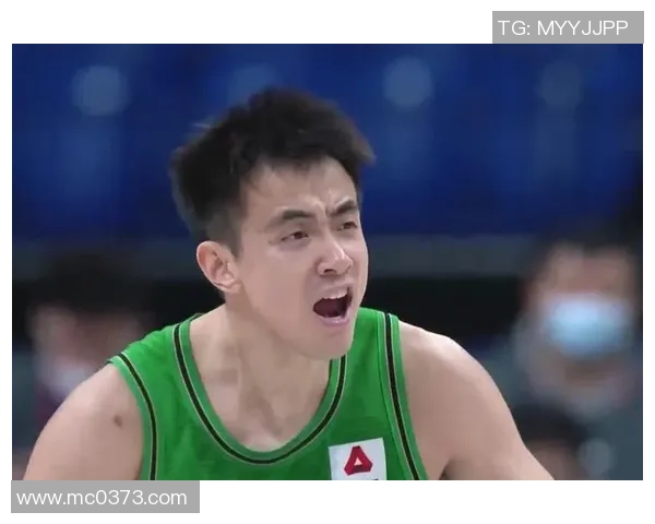 成都羽毛球队以82分稳居锦标赛积分榜首位展现强劲实力